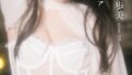 【画像】“大喜利が強すぎるアイドル”が脱いだwwwwww新居歩美、グラビア写真集でシーツ一枚の大胆ショットに挑戦！！！